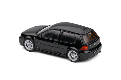 Volkswagen VW Golf IV R32 – Black Magic – 2003 1/43 Solido S4313603