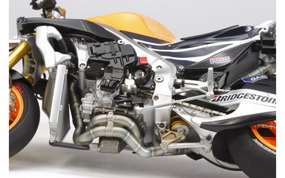 Repsol Honda RC213V '14 1/12 Scale Tamiya 14130