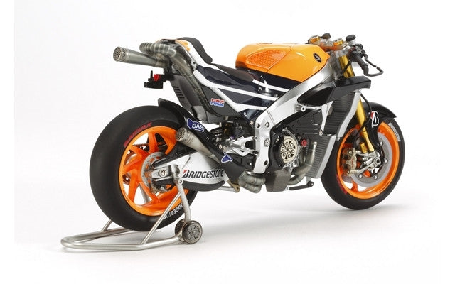 Repsol Honda RC213V '14 1/12 Scale Tamiya 14130