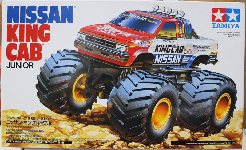 Nissan King Cab Jr. 1/32 Scale Tamiya 17007