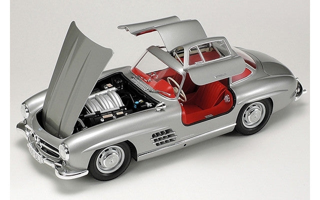 Mercedes-Benz 300SL 1/24 Scale Tamiya 24338