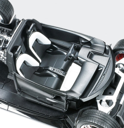 Ford GT 1/24 Scale Tamiya 24346