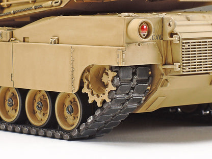 US Main Battle tank M1A2 Abrams 1/48 Scale Tamiya 32592