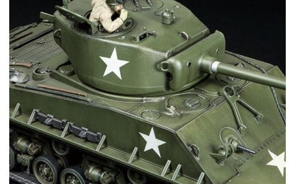 US Medium Tank M4A3E8 Sherman "Easy Eight" 1/48 Scale Tamiya 32595