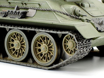 Russian Medium Tank T-34-85 - 1/48 Scale Tamiya 32599