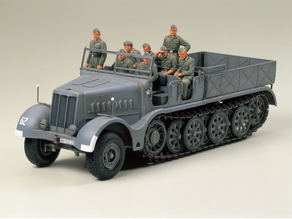 German 18t Heavy + Track FAMO 1/35 Scale Tamiya 35239