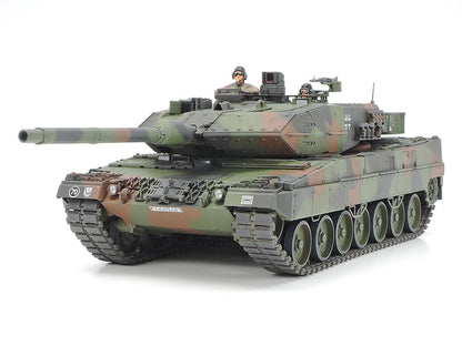 Leopard 2 A6 Main Battle Tank 1/35 Scale Tamiya 35271