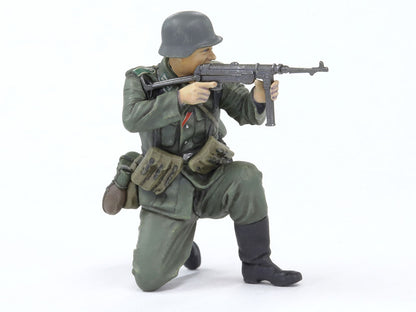 German MG Team Mid-WWII 1/35 Scale Tamiya 35386