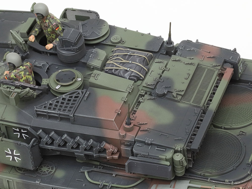 Leopard 2 A7V 1/35 Scale Tamiya 35387