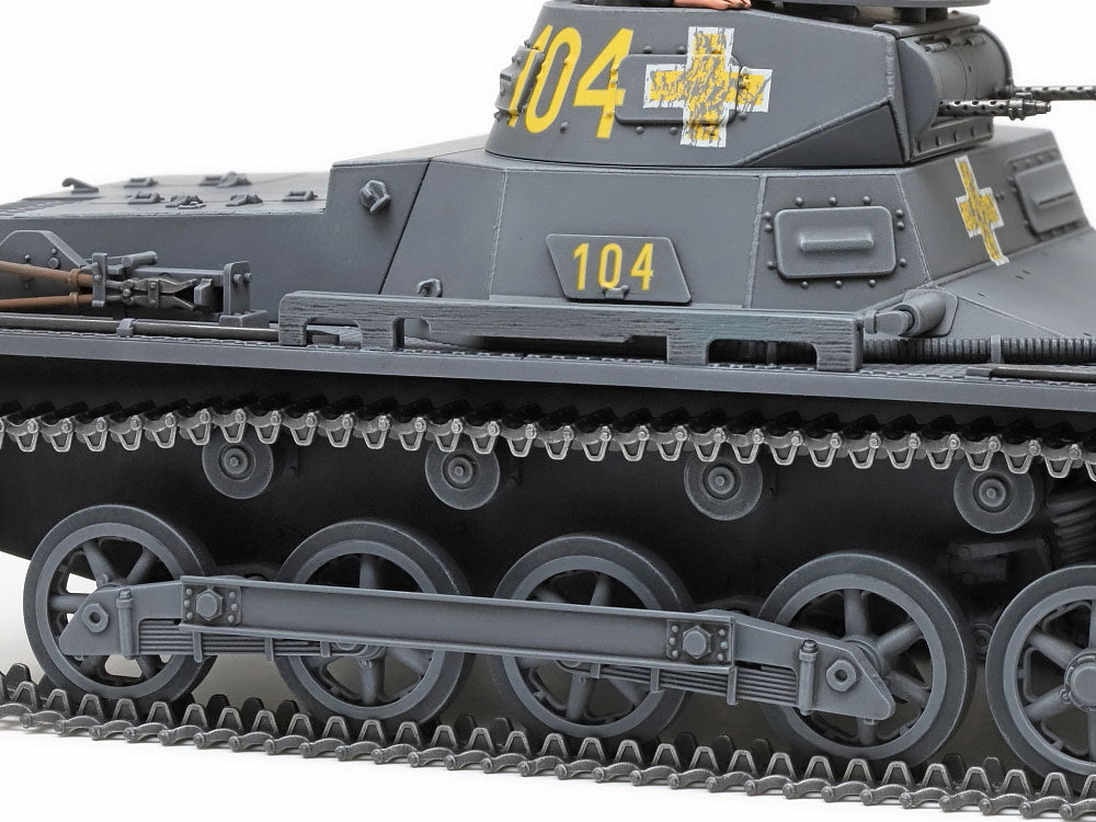 German Tank Panzerkampfwagen I Ausf.B 1/35 Scale Tamiya 35388