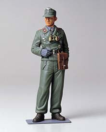 Wehrmacht Tank Crewman 1/16 Scale Tamiya 36301