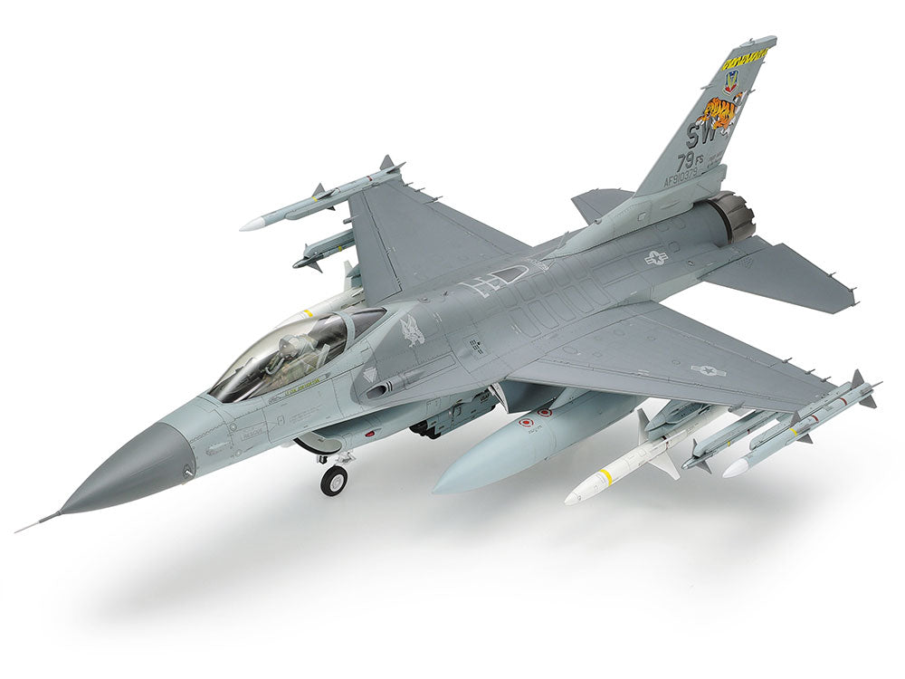 F-16CJ Fighting Falcon 1/32 Scale Tamiya 60315
