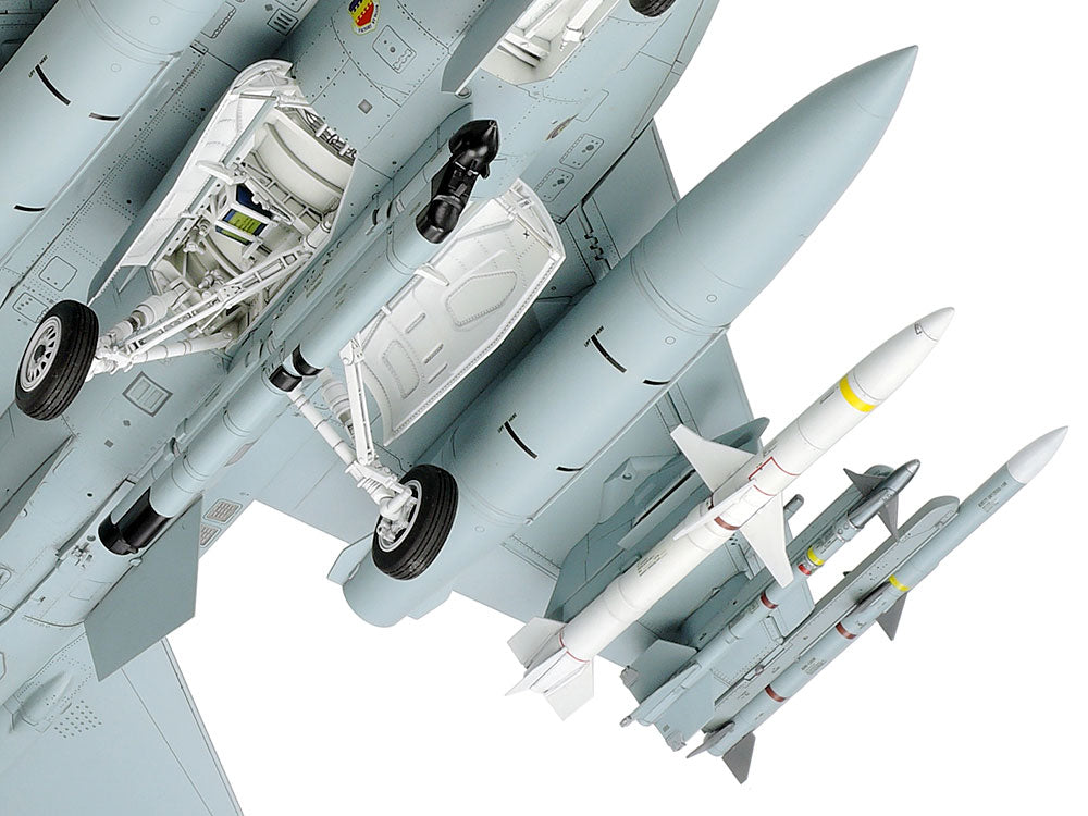 F-16CJ Fighting Falcon 1/32 Scale Tamiya 60315