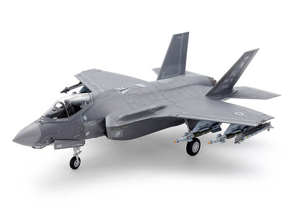 Lockhead Martin F-35A Lightning II 1/72 Scale Tamiya 60792