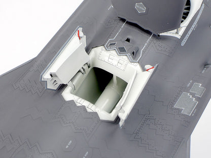 Lockhead Martin F-35B Lightning II 1/48 Scale Tamiya 61125