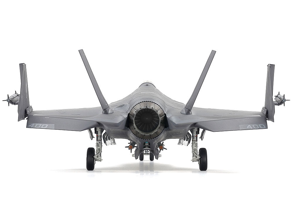 Lockhead Martin F-35C Lightning II1/48 Scale Tamiya 61127